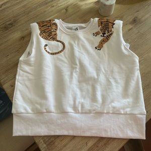 Queen Of Sparkles sleeveless tiger shoulder top NWT